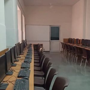 Computer Lab for B.Tech Students Lachoo College
