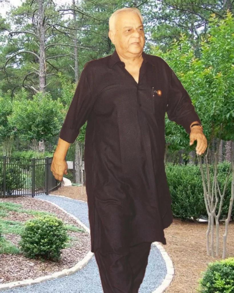 About Lachoo Memorial College - Late Sh. Mathuradas Mathur Bhai Ji – Founder of Lachoo College